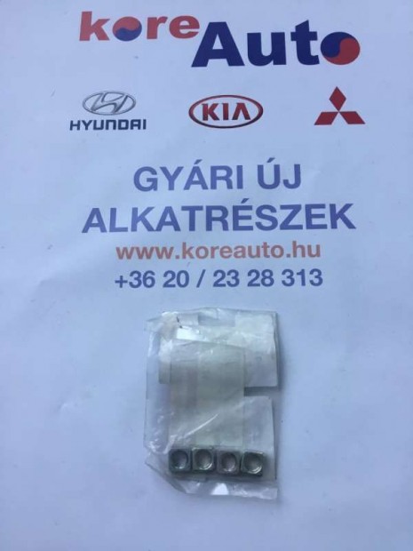 Kia Sorento kardán anya 0K01224124