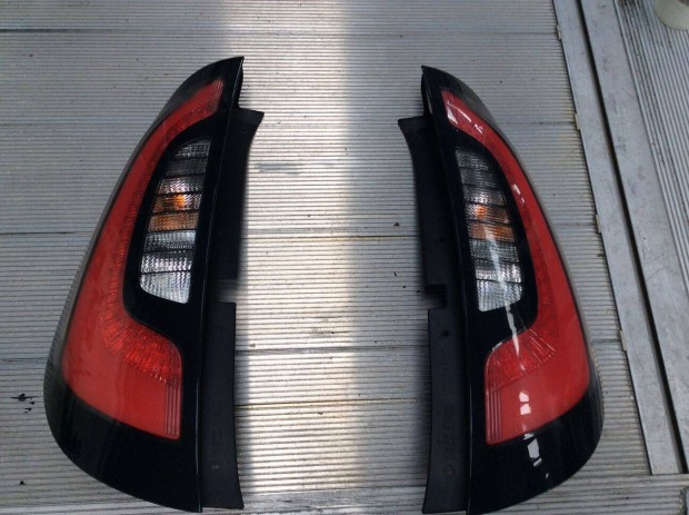 Kia Soul 2014'- J.-B.hts lmpa ,92401-B2130 , 92402-B2130