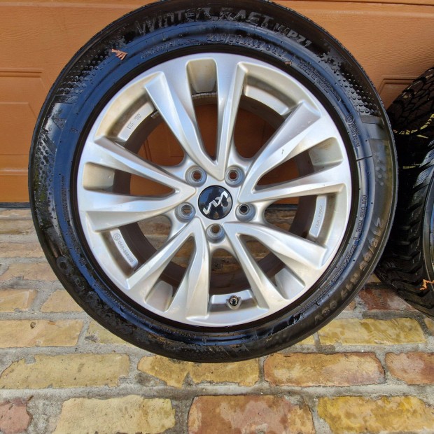 Kia Soul Ceed Niro Hyundai Tli gumi felni 5x114,3 215/55R17