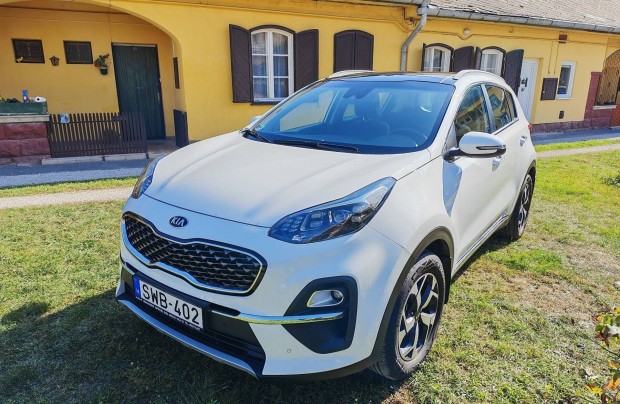 Kia Sportage 1.6 GDI Gold My21 garancilis sok extrval
