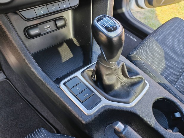 Kia Sportage 1.6 GDI Gold My21 garancilis sok extrval