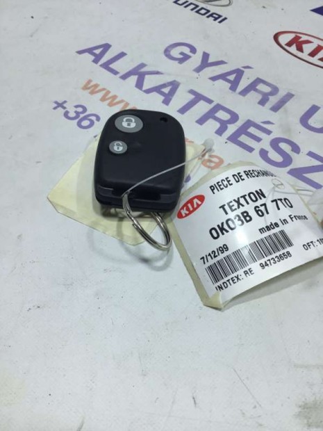 Kia Sportage NB Shuma távirányító 0K03B677T0