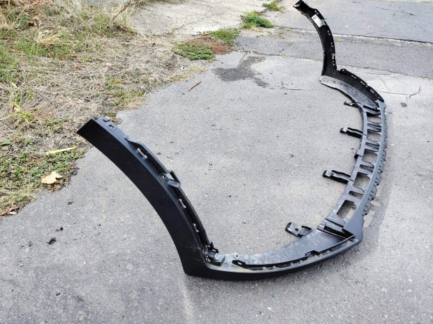 Kia Sportage QL első lökhárító alsó spoiler