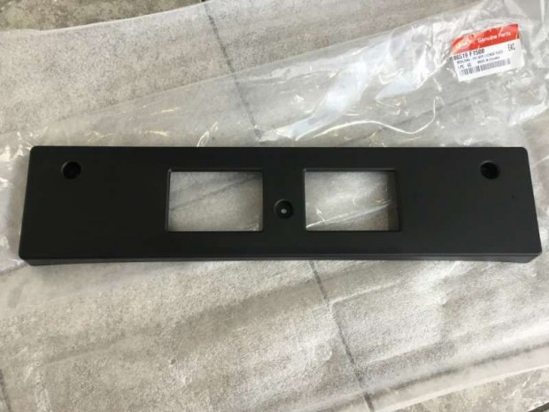 Kia Sportage QL rendszmtbla tart els 86519F1500