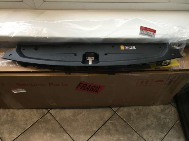 Kia Sportage QL zrhd takar 86361F1000