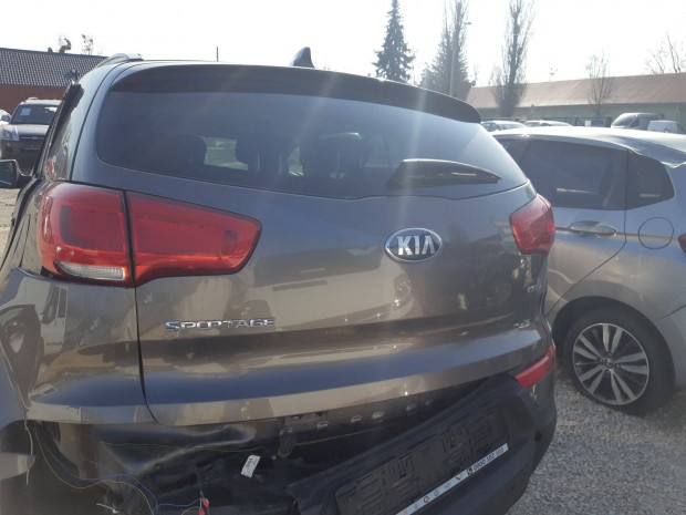 Kia Sportage SL 2.0 diesel CRDi EX Limited 4x4 Aut. 2015 csomagtérajtó