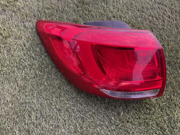 Kia Sportage SL bal hátsó külső LED lámpa 924013W610-BON