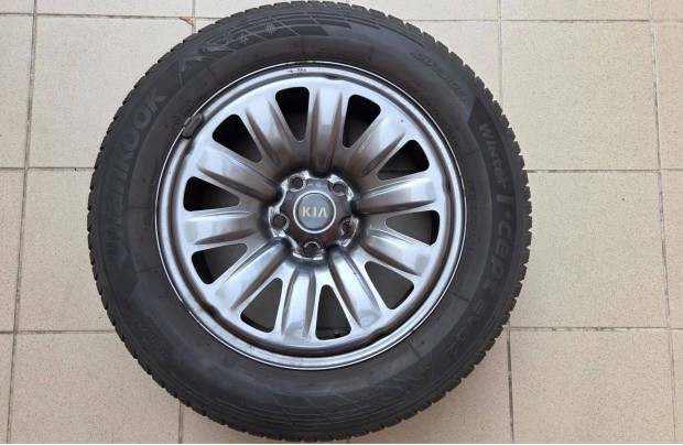 Kia Sportage gyri hibrid felni szett (4 db) tli gumikkal elad