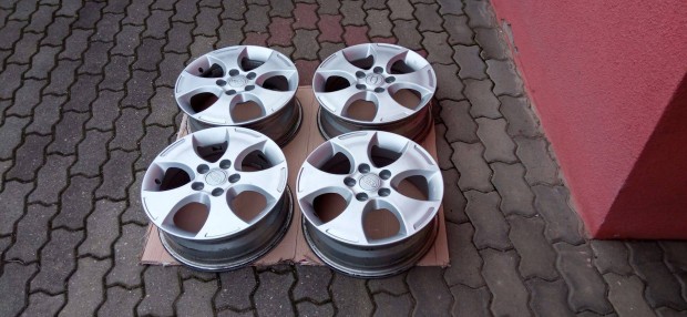Kia Venga 16 Ceed gy�ri felni alufelni 16x6 5x114.3
