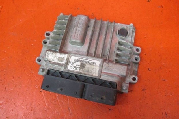 Kia Venga Motorvezérlő 391302A300