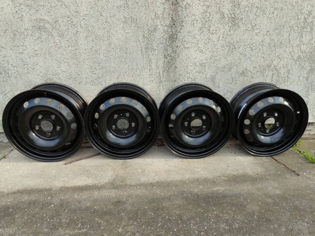 Kia Venga gyri felni szett 5000- Ft / db