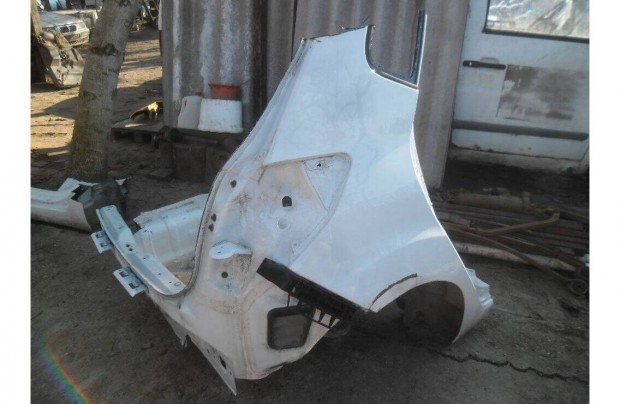 Kia Venga jobb hts srvd negyed
