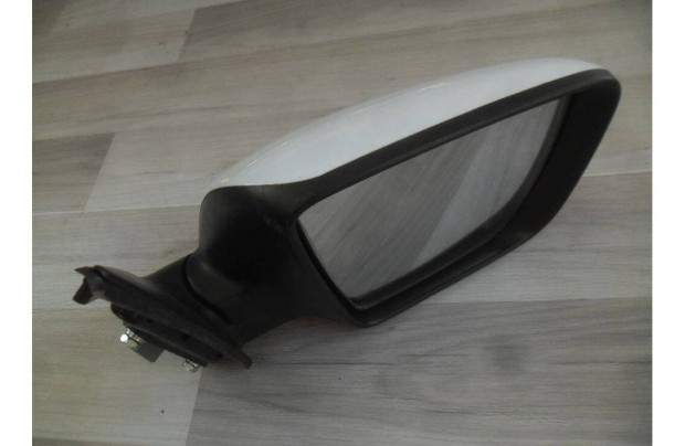 Kia Venga jobb visszapillantó tükör /indexes
