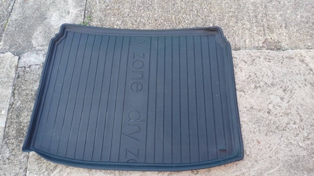 Kia Xceed csomagtrtlca 