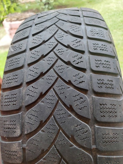Kia acelfelni 195/65/15 teligumival