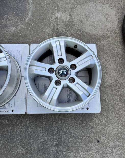 Kia alufelni szett 16", 5x139,7 ET45, 7J