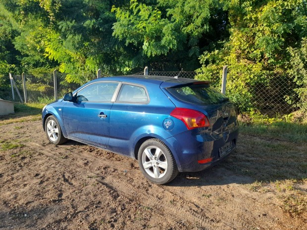 Kia ceed alkatrszek