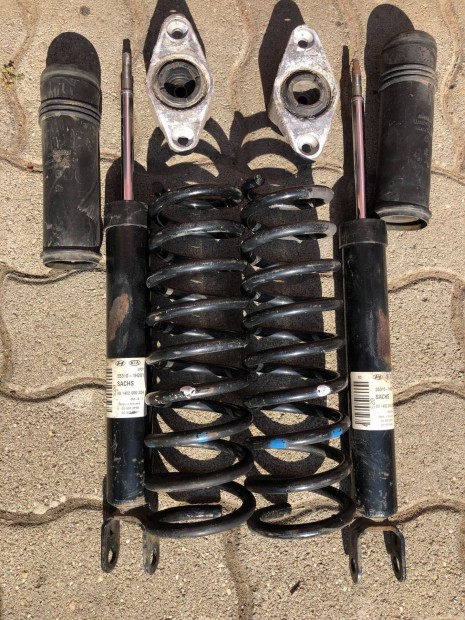 Kia ceed lengscsillapt szett