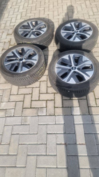 Kia e- niro felni garnitura téli gumival