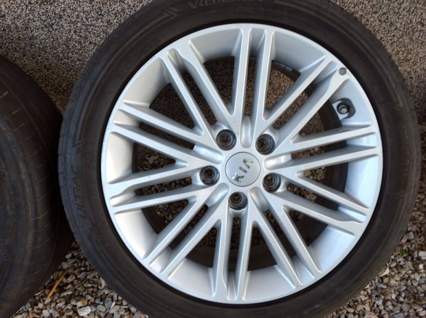 Kia gyári használt 17-es alufelni Tpms szenzorral