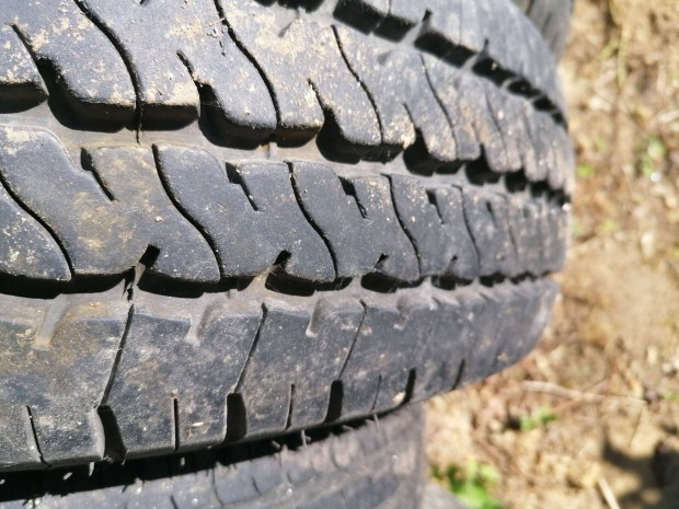 Kia k2500, Mazda b2200 gumik, 195R14, 155R12 gumik