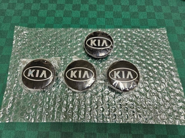 Kia kerksapka - 4 db egyben