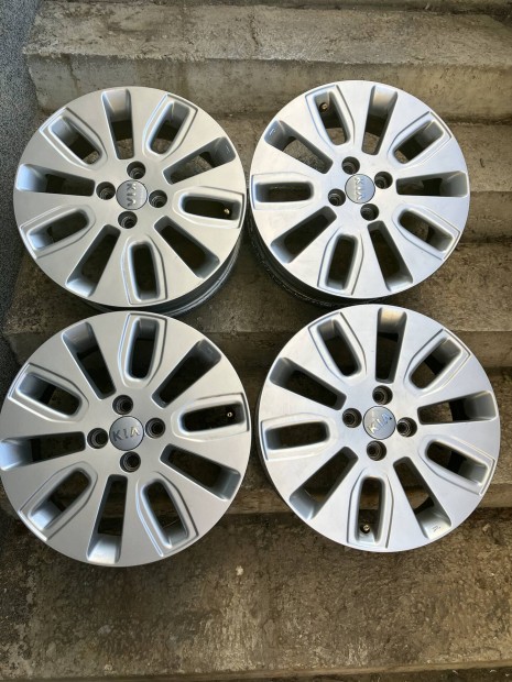 Kia rio 16 col 4x100 gyári alufelni