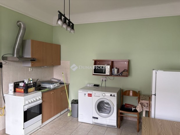 Kiad� 50 nm-es h�z Vecs�s