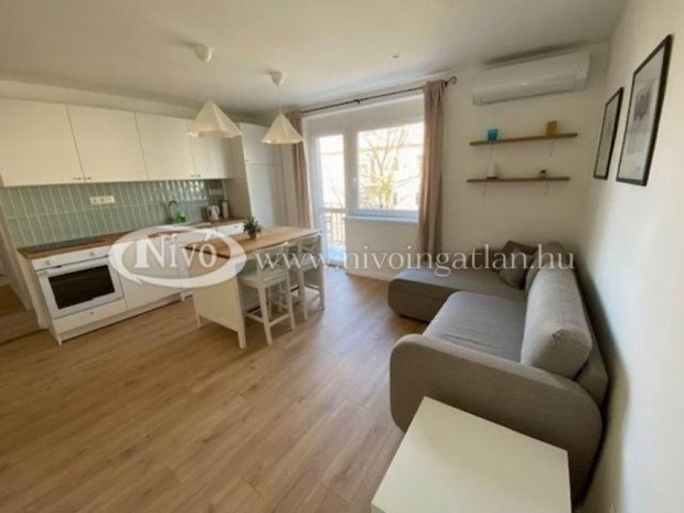 Kiad� 54 nm-es t�gla lak�s Veszpr�m