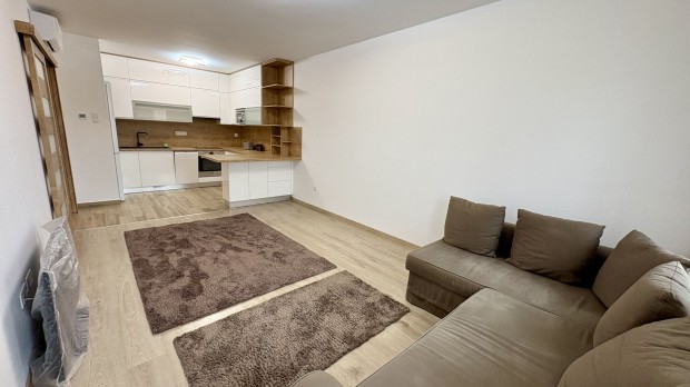Kiadó 65 m2 új építésű tégla lakás, Debrecen