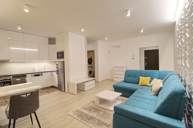 Kiadó 67 m2 új építésű tégla lakás, Debrecen