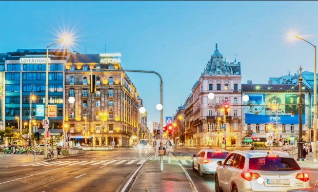 Kiad� Fel�j�tott �zlet, VII.ker.Belv�ros Sz�v�ben, Bulinegyed, Astoria