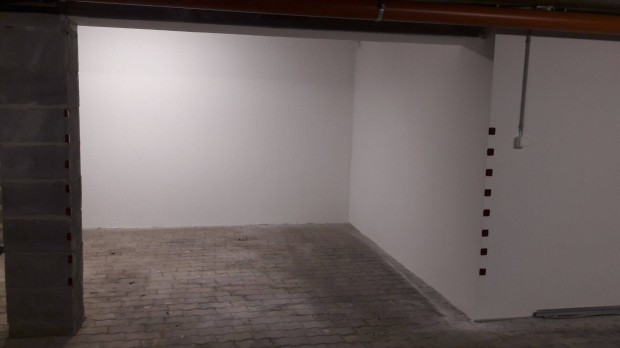 Kiad� Gar�zs Debrecen Bem T�r K�rh�z utc�n