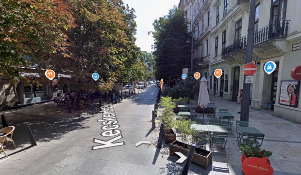 Kiad� Melegkonyh�s Berendezett �zlet V.ker.Belv�rossz�v�ben Kecskem�ti