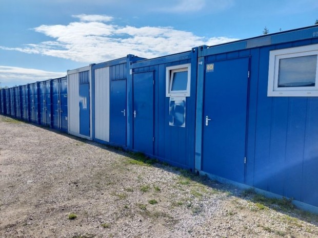 Kiad� RAKT�RKONT�NEREK a P�csv�radi �ton!