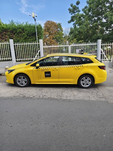 Kiad� Taxi Automata Corolla Kombi