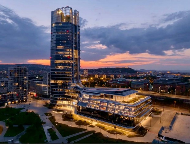 Kiad� �j, Melegkonyh�s �zlethelyis�g XI.ker. Kopaszi-G�t ,Moltorony