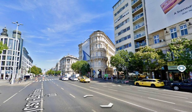 Kiad� �zlet, VI.ker. Belv�ros Sz�v�ben ,Andr�ssy �t, 200m2