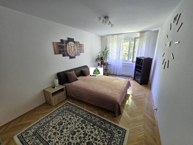 Kiadó a 11. kerületben, a Bikás park közelében, egy csendes, zö 623_kh