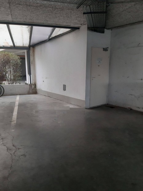 Kiad� be�ll�hely XIII. ker�let Szent L�szl� eleje