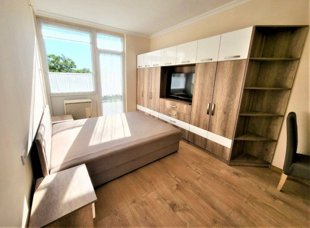 Kiad� garzonlak�s a Vasv�ri P�l utc�n! (Tulajdonost�l, sz�mlak�pesen!)