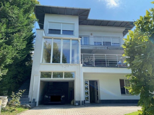 Kiadó ház, Budapest, 2. kerület  Máriaremete - II/A, 1031400  1330_czp