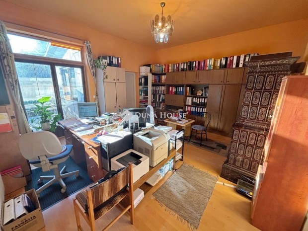 Kiad� iroda, Szombathely