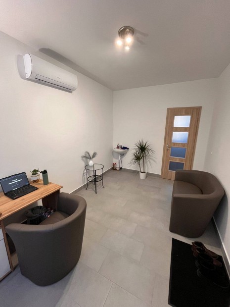 Kiad� iroda - Zalaegerszeg Ady Endre utca