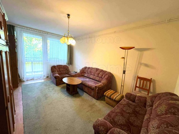 Kiad� lak�s Si�fokon!