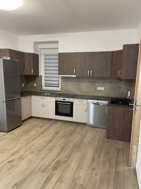 Kiadó lakás Szentendre