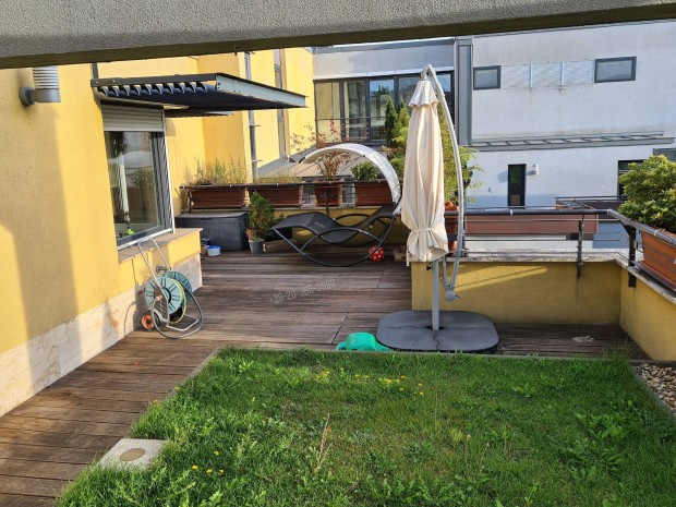 Kiad laks, Budapest, 11. kerlet  Krberek  Tvros, Knai 35206_v
