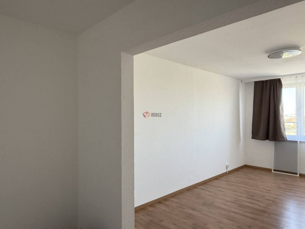 Kiad� lak�s, Sz�kesfeh�rv�r V�ziv�ros, Semmelweis Ign�c utca, 2 178_rd