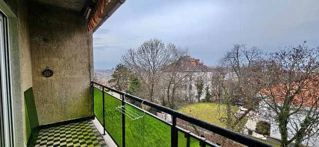 Kiad� lak�s - Budapest II. ker�let, Bolyai utca