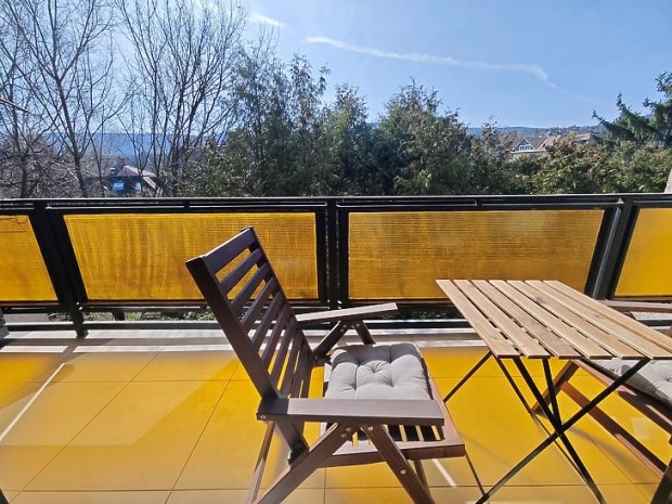 Kiad� lak�s - Budapest II. ker�let, Cirok utca